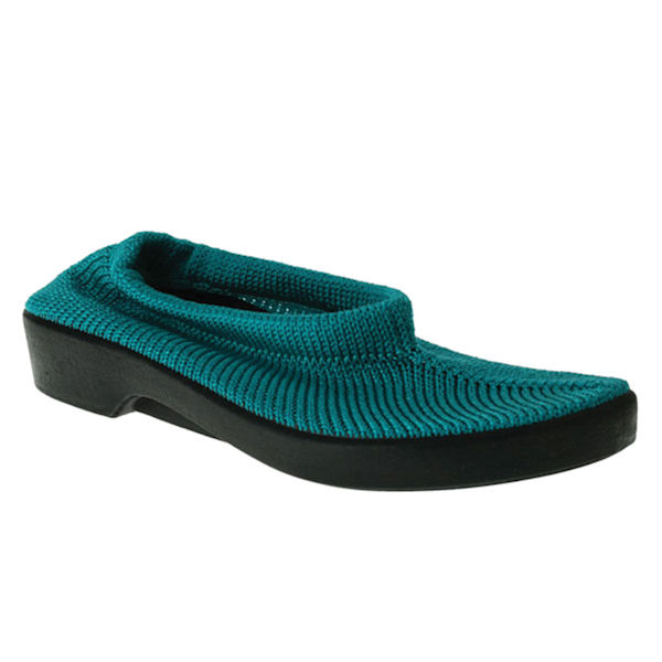 women's supportive slip on shoes