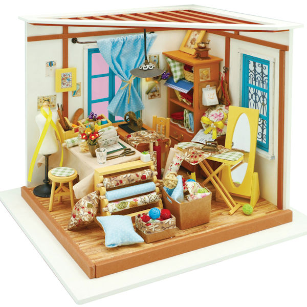 miniature dollhouse rooms